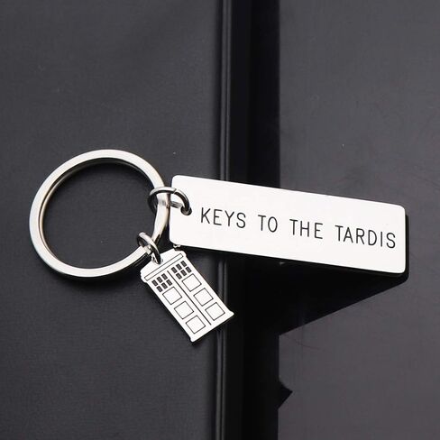 JINGMRUO Doctor Who مفاتيح المجوهرات لسوار Tardis أو سلسلة المفاتيح مع صندوق الشرطة هدية ساحرة له هدية أفضل صديق لها in Kuwait