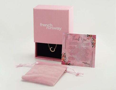 French Runway Divine Guardian: St. Christopher Gold Coin Necklace - Fashion 18k Gold Medal Jewelry in Kuwait