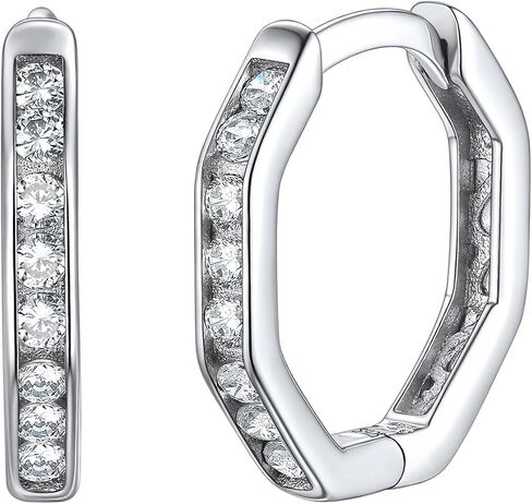 ChicSilver 925 فضة أقراط صغيرة للنساء هيبوالرجينيك خفيفة الوزن مكعب زركونيا أبيض أقراط Huggie in Kuwait