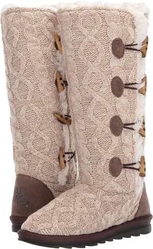 أحذية MUK LUKS النسائية Felicity، مقاس متوسط in Kuwait