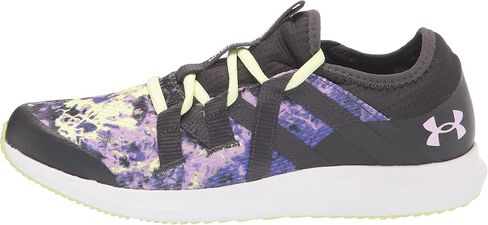 Under Armour Unisex-Child Grade School Infinity 3 Sneaker in Saudi Arabia