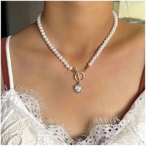 Bohemian Emerald Heart Necklace Chain Vintage Pearl Choker Necklace Green Cz Heart Pendant Necklace Toggle Clasp Necklace Choker Jewelry for Women and Girls