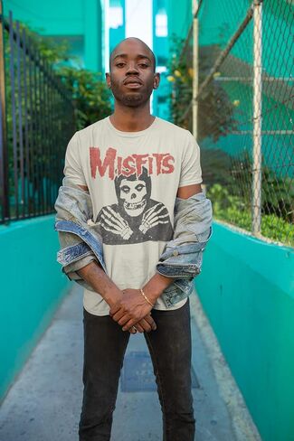 Misfits تي شيرت جمجمة متقاطعة الأسلحة رجالي قصير الأكمام تي شيرت كلاسيكي روك فينتاج ستايل جرافيك تيز in Saudi Arabia