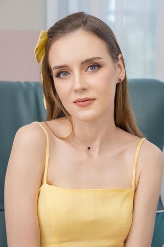 B. BRILLIANT Sterling Silver Genuine, Created or Simulated Gemstone Round Short Choker Necklace & Stud Earrings Jewelry Set for Women Girls Bridesmaids in Kuwait