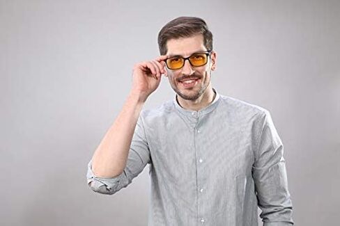 نظارات القيادة الليلية Illumin - نظارات مناسبة لجميع الأحوال الجوية لتحسين السلامة على الطريق، عدسات بصرية متقدمة عالية الجودة in Kuwait