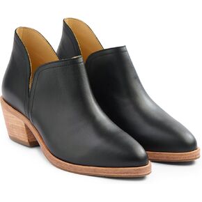 نيسولو بوت بطول الكاحل من ميا - جلد عالي الجودة، تصميم متعدد الاستخدامات على شكل حرف V، نعل داخلي مبطن من 5 طبقات من الميموري فوم، مناسب للارتداء في الارتداء او الاسفل، حذاء نسائي بطول الكاحل (مقاس in Kuwait