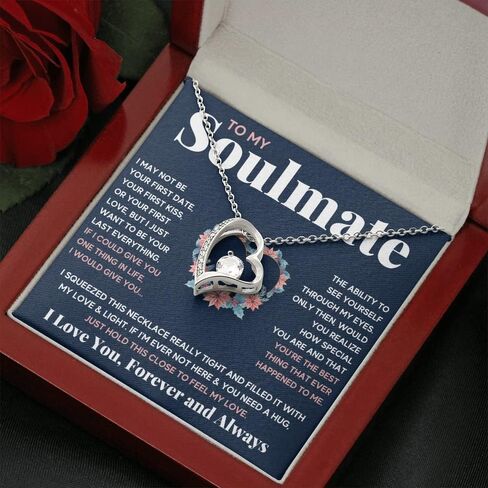 Couples Gifts Necklace To My Soulmate Necklace Birthday Christmas Jewelry Romantic Gifts For My Wife with Message Card Box Personalized Gift Present Pendant for Future Wife Soulmate Girlfriend in Saudi Arabia