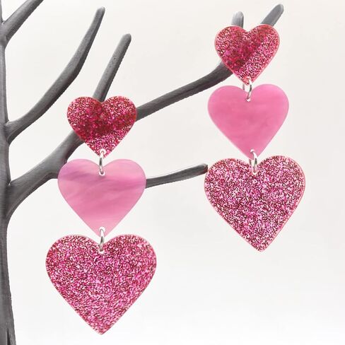 Simple Cute Pink Earrings Dangle for Women Teen Girls, Unique Lightweight Geometric Resin Three Pink Heart Dangle Drop Earrings Jewelry in Saudi Arabia