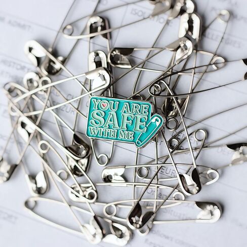 دبوس امان بعبارة You Are Safe With Me | هدية طبية لطيفة للممرضات والرعاية الصحية، مطلي بالمينا، بدون احجار كريمة, مينا, بدون أحجار كريمة in Kuwait
