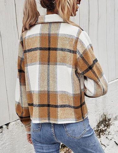 معطف قصير من قماش الفلانيل للسيدات من SCUSTY موضة الخريف ذو السترة القصيرة المنقوشة in Kuwait