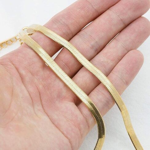 فيوسيم قلادة ذهبية متعرجة للنساء، سلسلة ثعبان مسطحة مطلية بالذهب عيار 14 قيراط للنساء، قلادة شوكر ذهبية للنساء، عرض 5 ملم وطول 18 انش، معدن عالي اللمعان in Kuwait