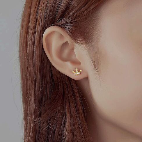 أقراط من الفضة/الذهب عيار 925 من الفضة الإسترليني CZ على شكل تاج الأميرة مع عمود فضي للفتيات in Kuwait