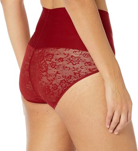 ملابس داخلية نسائية من Maidenform، ملابس داخلية ذات تحكم قوي، ملابس داخلية ناعمة، ترويض بطنك in Kuwait