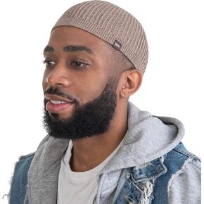 قبعة جمجمة من Candid Signature Apparel بيني بيني للرجال والنساء - 100% قطن سكولي، قبعة للجري وبطانة خوذة، مربعات in Saudi Arabia