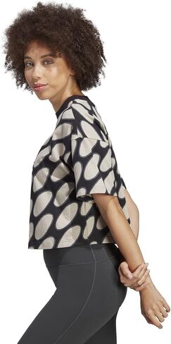 تي شيرت Marimekko Future Icon 3-Stripes للنساء من أديداس in Kuwait