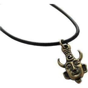 قطعتان من قلادة قناع دين وينشستر الخارق للطبيعة, غير قابل للتطبيق in Kuwait