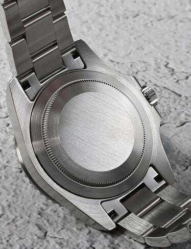 ساعات سان مارتن للغوص للرجال، ساعة يد أوتوماتيكية NH35 SN0111G بمينا من زجاج الياقوت وساعة فاخرة BGW9 مضيئة 30ATM للرجال مع مشبك قابل للتعديل in Kuwait