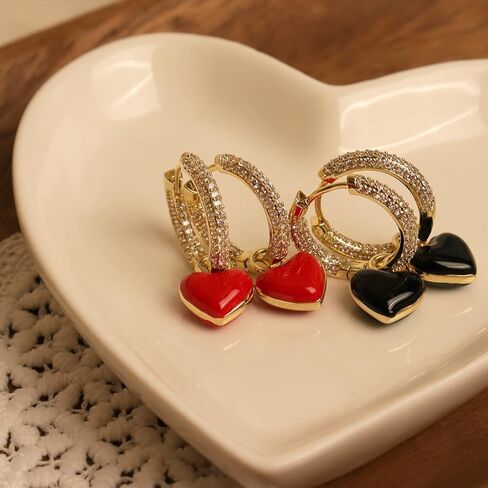 Sonateomber Small Heart Gold Hoop Earrings for Women - Sparkly Huggie Ring Circle Daily Jewelry Gift for Christmas Party in Saudi Arabia