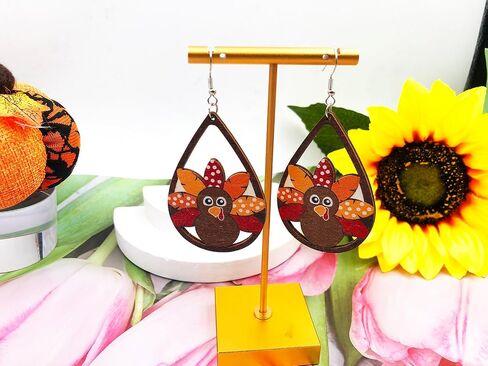 Fall Thanksgiving Dangle Earrings for Women Thanksgiving Wooden Painted Earrings Autumn Harvest Maple Leaf Pumpkin Sunflower Teardrop Earrings Thanksgiving Day Earrings for Women Girls in Kuwait