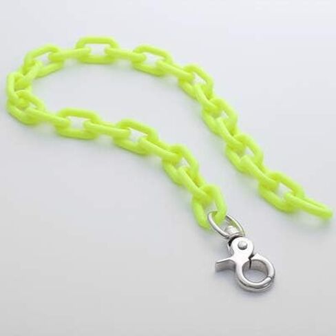 Exaggerated Fashion Acrylic Paperclip Chain Choker Necklace Punk Chunky Statement Personalized Vintage Oval Resin Collar Hip Hop Jewellry for Women Girls Gifts in Saudi Arabia