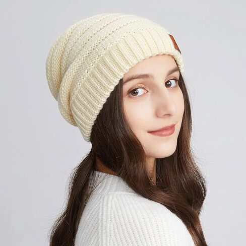 قبعة شتوية نسائية من Somaler قبعة شتوية متماسكة دافئة مكتنزة مترهلة قبعة تزلج in Kuwait