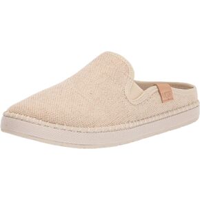 UGG Women's Delu Sneaker in Kuwait