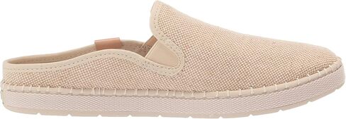 UGG Women's Delu Sneaker in Kuwait