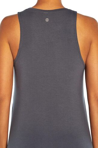 سترة نسائية بدون أكمام من مجموعة Balance Collection in Kuwait