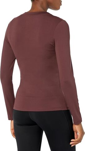 تي شيرت Scrubates Under Scrubs للنساء - تي شيرت نسائي طبي بأكمام طويلة ورقبة على شكل حرف V مع جيب بسحاب in Kuwait