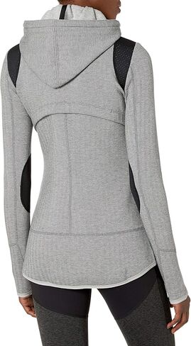 جاكيت بيانكا للنساء من SHAPE activewear in Kuwait