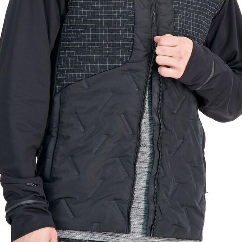 New Balance Men's Impact Run Luminous Heat Jacket in Saudi Arabia
