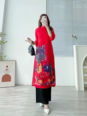مجموعة CuteSass Red Ngu Qua Chiffon Ao Dai | الفيتنامية الحديثة المعدة مسبقًا آو داي| آو داي مع السراويل| السنة القمرية الجديدة in Kuwait