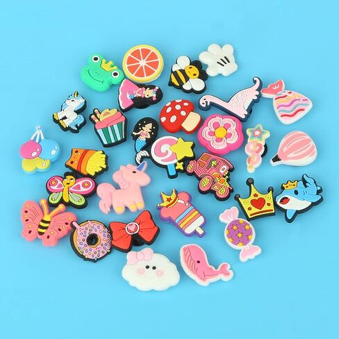 40 قطعة من زينة الأحذية من ILGANT للفتيات والنساء والرجال وهدايا حفلات الهالوين in Kuwait