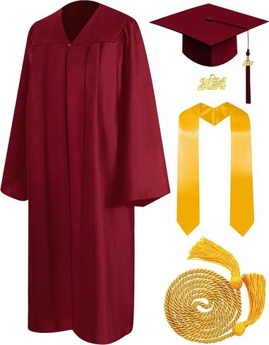Matte Graduation Cap and Gown 2026 Set with Tassel Graduation for High School College Bachelor in Saudi Arabia