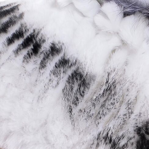 قبعة فرو الأرنب - قبعات شتوية عصرية للنساء قبعة سكوليز دافئة من الفرو الحقيقي in Kuwait