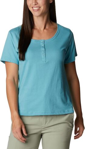 Columbia Women's Saphire Point Henley in Saudi Arabia