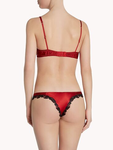 حمالة صدر مثلثة من لا بيرلا ميزون in Kuwait