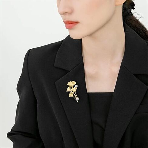 Ginkgo Biloba Pearl Brooch Gold Plant Series Leaf-Shaped Corsage Fashion Ginkgo Biloba Vintage Gold Brooch Creative Pearl Bouquet Corsage Palace Enamel Botanical Brooch Suitable for Wedding Banquet Party in Saudi Arabia