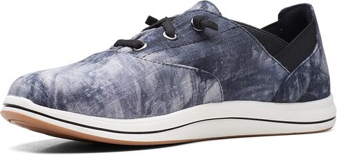 Clarks Women's Breeze Ave Ii Sneaker in Kuwait
