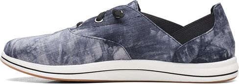 Clarks Women's Breeze Ave Ii Sneaker in Kuwait