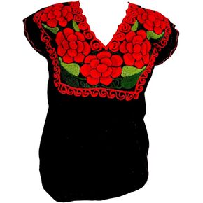 Casa Fiesta Designs بلوزة مكسيكية زهرية - بلوزة تشياباس أصلية مطرزة - مصنوعة يدويًا - سوداء مع زهور حمراء in Kuwait