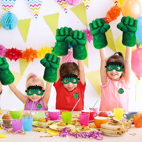 7 قطع من لوازم حفلات أعياد الميلاد العنكبوتية الفائقة بما في ذلك قفاز الملاكمة القطيفة، وأغطية الرأس للأطفال، وأقنعة هدايا حفلات أعياد الميلاد الكرتونية، ودبوس حفلات استقبال المولود الجديد، وأزياء الهالوين البهلوانات وهدية الحفلات in Kuwait