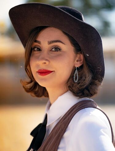 Jewdreamer 5 أزواج من أقراط لؤلؤ نافاجو مجوهرات غربية للنساء من أقراط لؤلؤ مطرزة عتيقة من راعية البقر in Kuwait