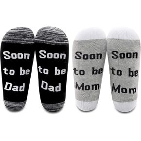 LEVLO New Mom New Dad Gifts Mom Dad 2022 Socks Gifts for New Parents To Be Socks Expectant Parents Mom and Dad Gift in Kuwait
