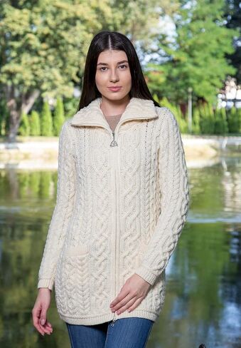 سترة SAOL للسيدات الأيرلندية آران بسحاب - معطف 100% من صوف ميرينو الأيرلندي مع جيوب وياقة مرتفعة in Kuwait