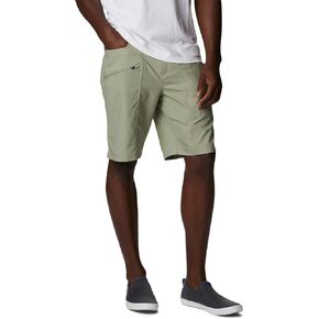 Columbia Men's Skiff Guide Short in Saudi Arabia