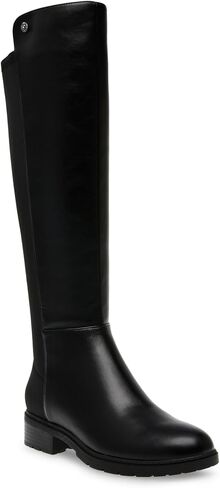 آن كلاين فيجز in Kuwait