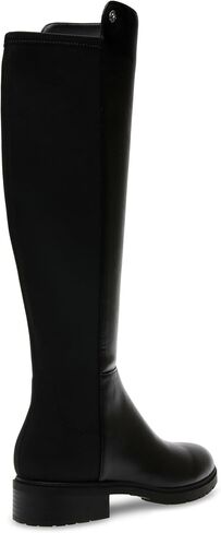 آن كلاين فيجز in Kuwait