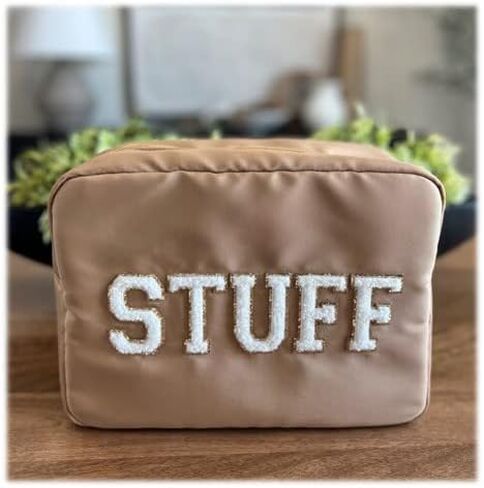 حقيبة مكياج SkyTen Chenille Letter من النايلون حقيبة مستحضرات التجميل Stuff Glam Stoney Clover Dupe منظم السفر (أبيض، كبير) in Kuwait