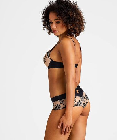 Aubade Women's Lovessence Plunge Bra in Kuwait